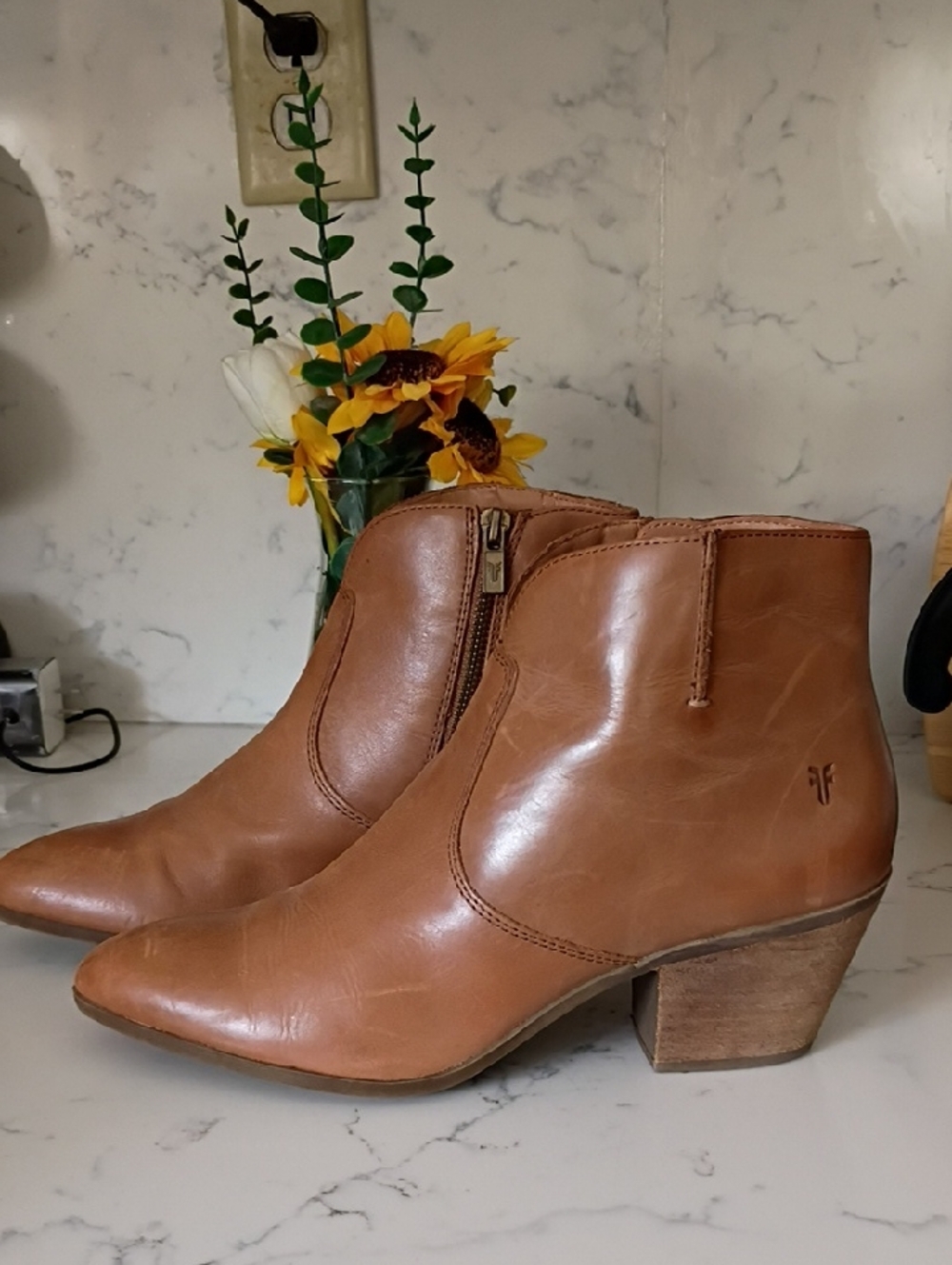 Frye Women's Brown Leather Ankle Booties